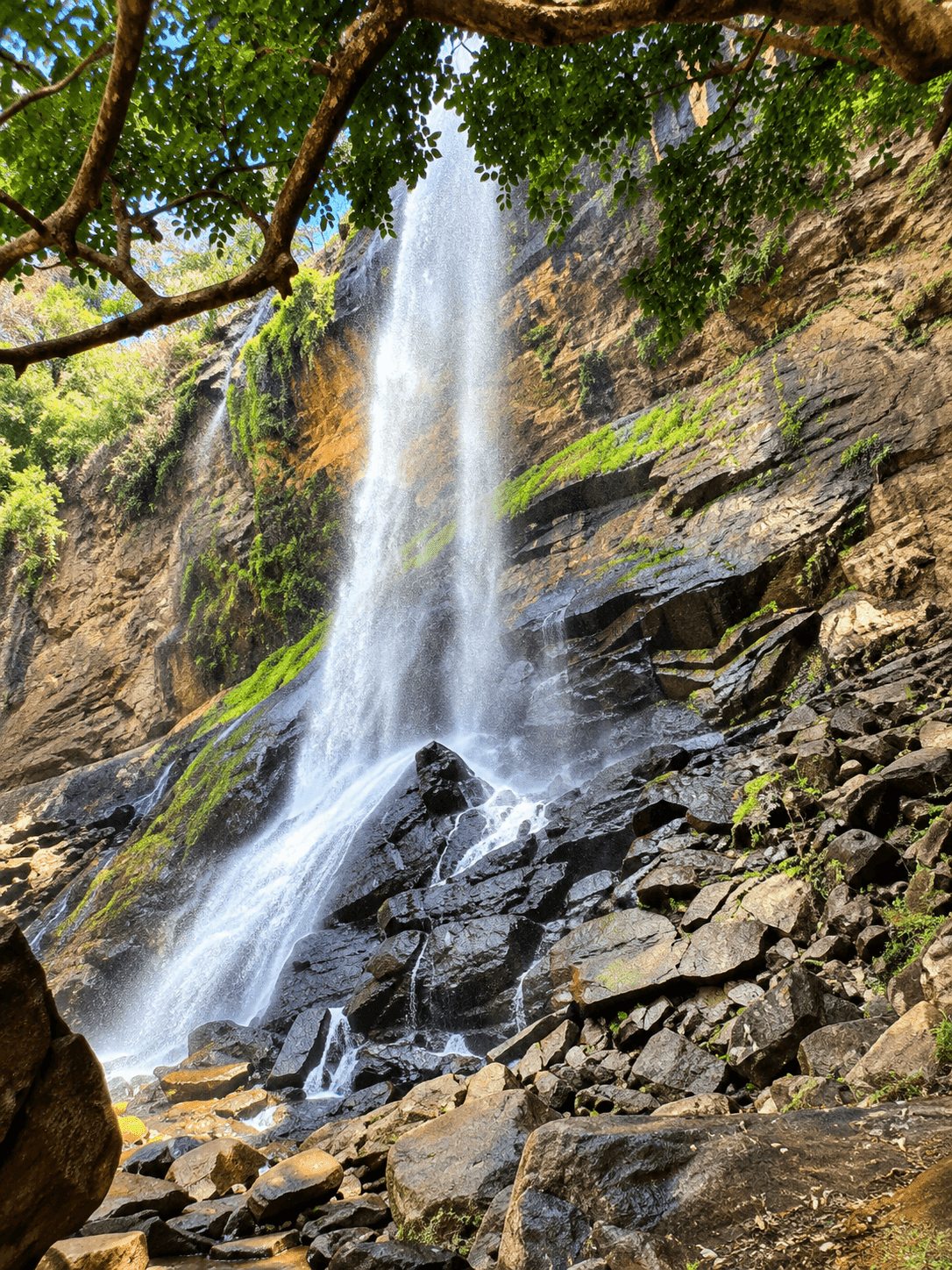 Diyawini Ella Waterfall - Sri Lanka Destination (4)